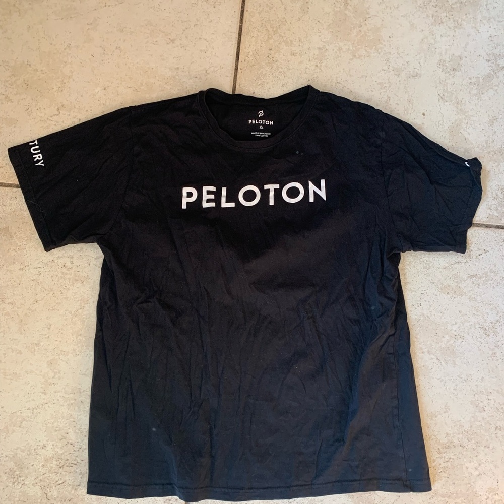 Peloton century club tee size xl